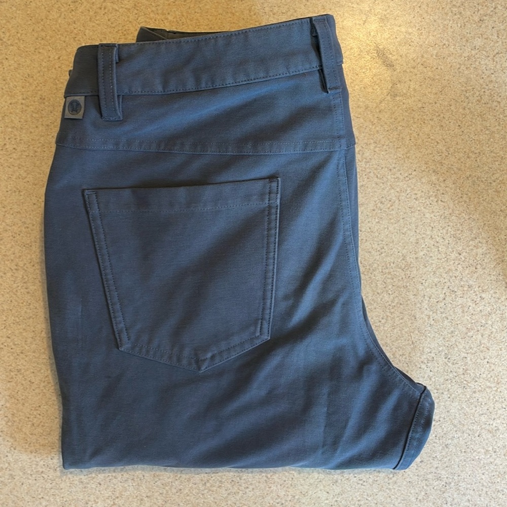 Lululemon ABC Slim Fit 5 Pocket Pant